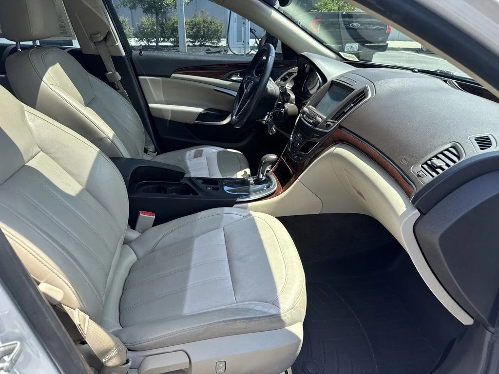 Used 2016 White Frost Tri-Coat Buick Turbo image 22