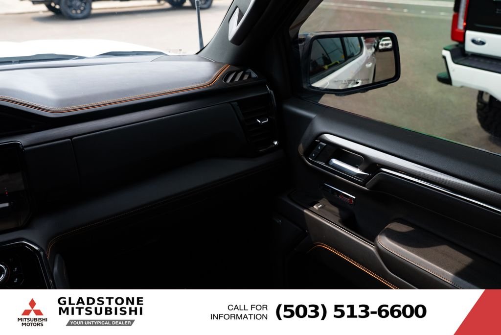 Used 2022 Summit White GMC AT4 image 12