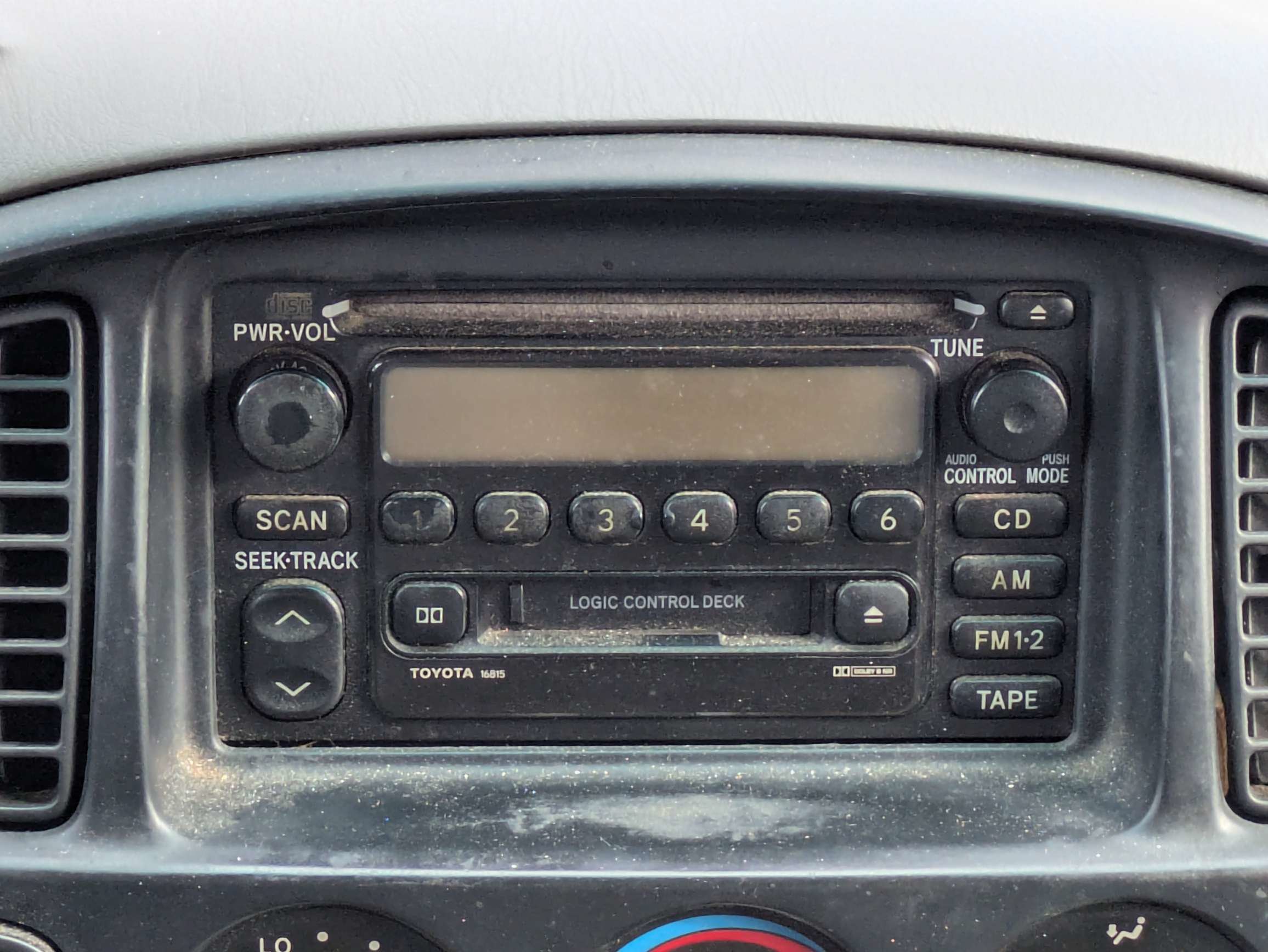Used 2002  Toyota SR5 image 18