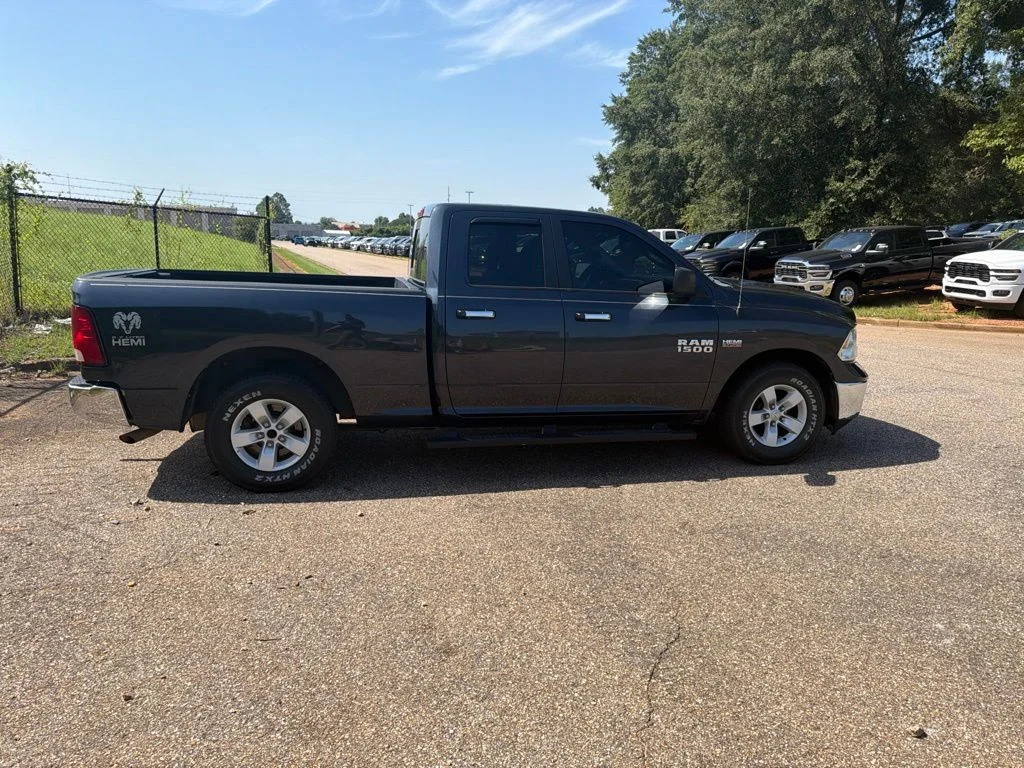 Used 2016 Gray Ram SLT image 11