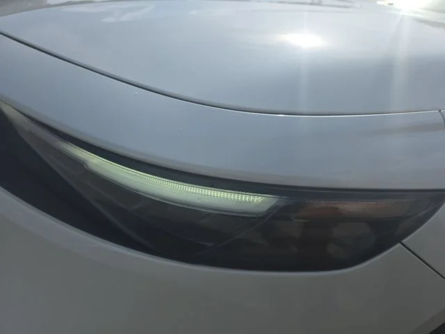 Used 2025 White Honda LX image 30