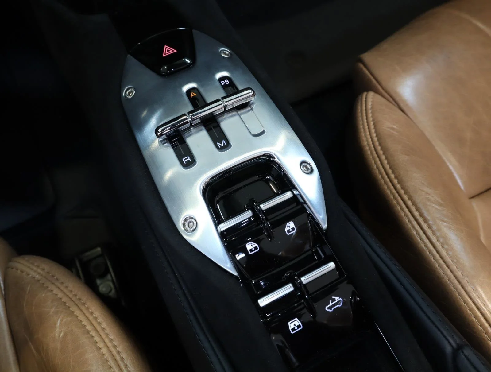 Used 2022 Extra Sample Ferrari  image 23