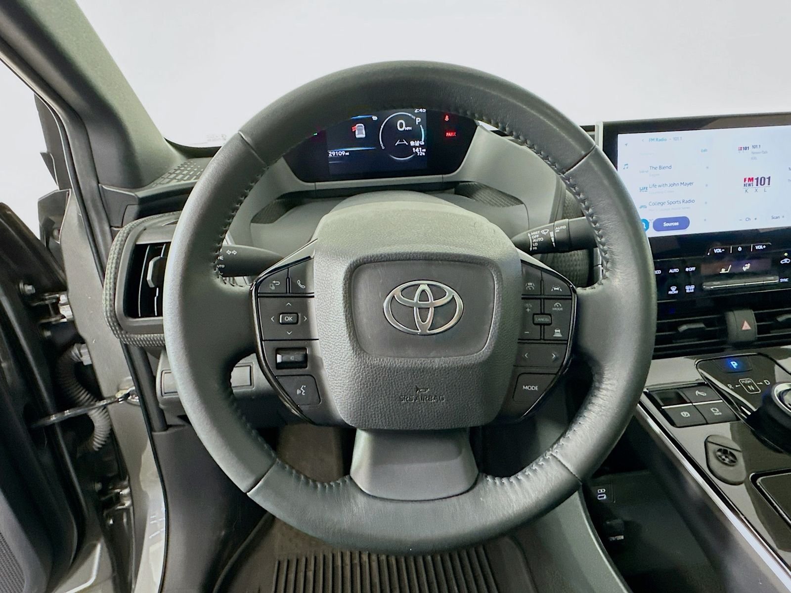 Used 2023 Heavy Metal Toyota XLE image 11