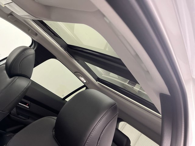 New 2026 Wind Chill Pearl Mazda 2.5 S Premium image 6