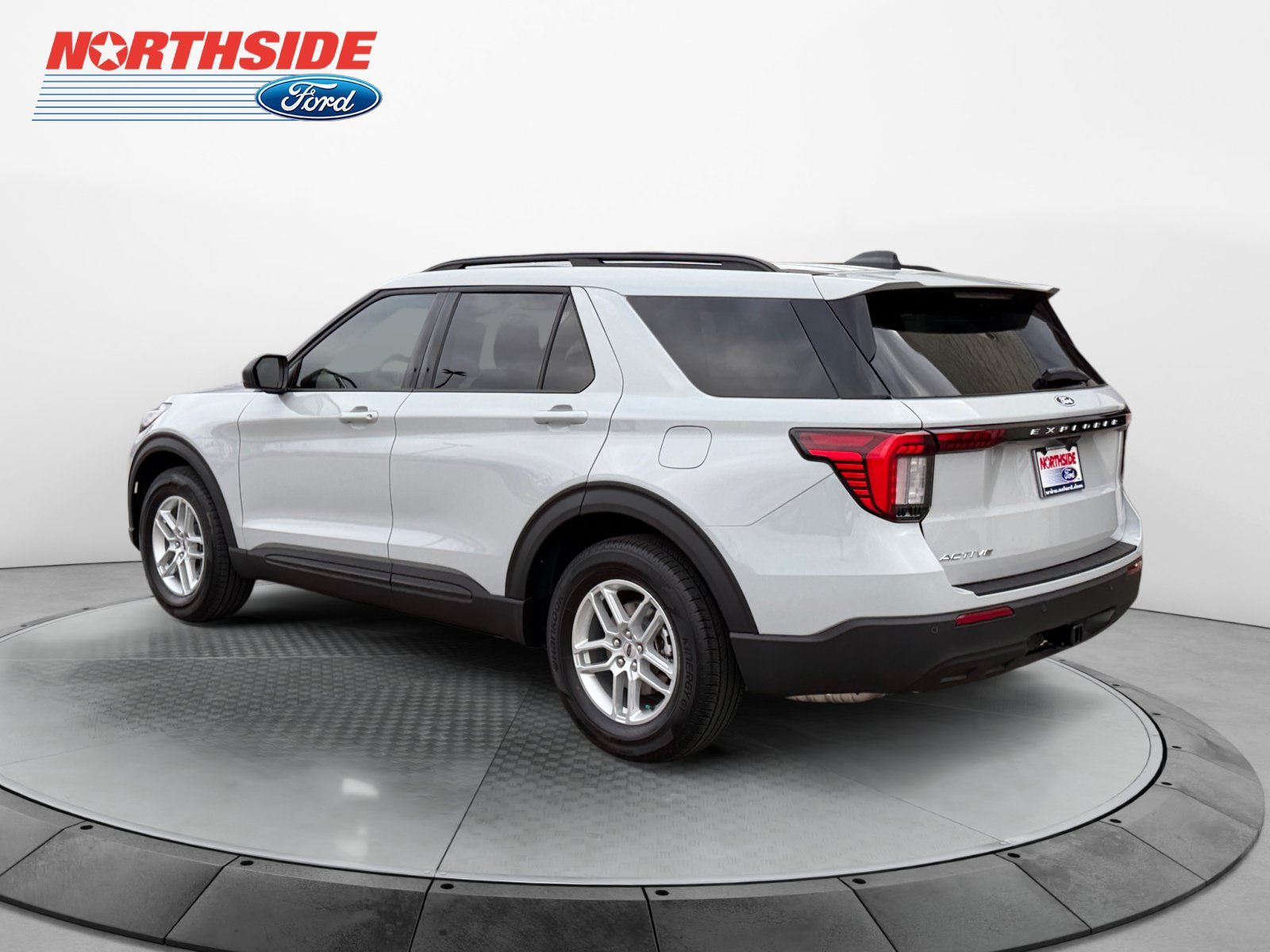 New 2027 Avalanche Gray Ford Active image 5