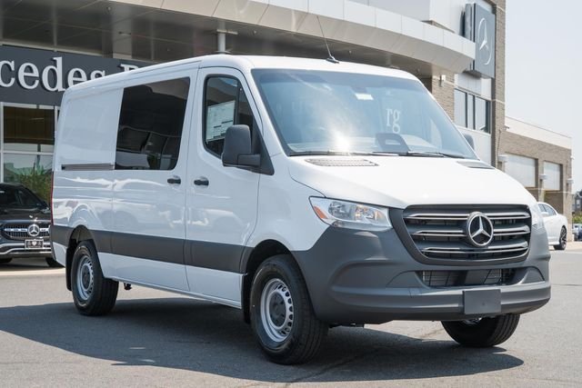 2026 Mercedes-Benz Sprinter Crew Van Crew 144 WB