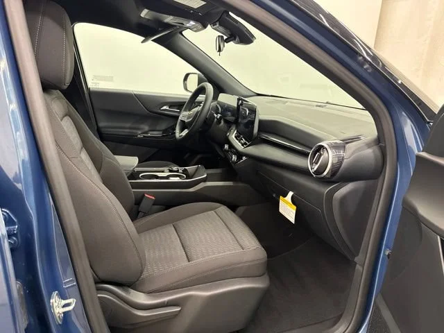 2027 Chevrolet Equinox LT - Photo 16