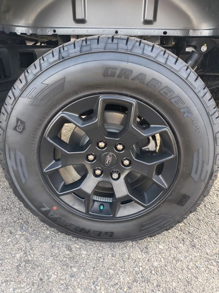 2025 Ford F-150 STX - Photo 9