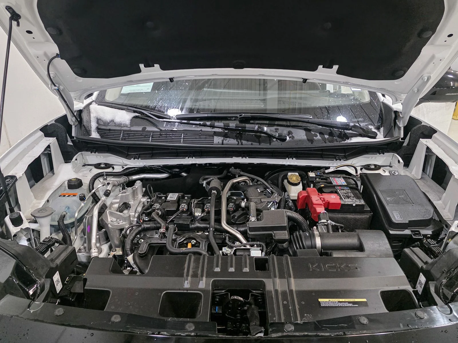 New 2026 Aspen White TriCoat Nissan SR image 16