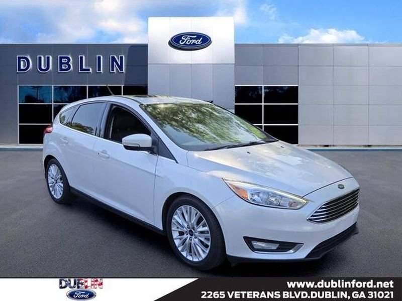 2018 Ford Focus Hatch Titanium's photo