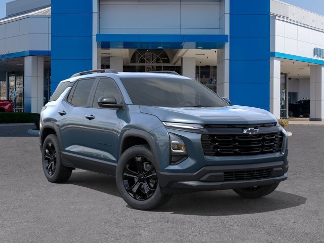 2027 Chevrolet Equinox LT - Photo 8