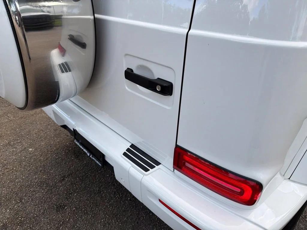 Used 2025 White Mercedes-Benz G 550 image 20
