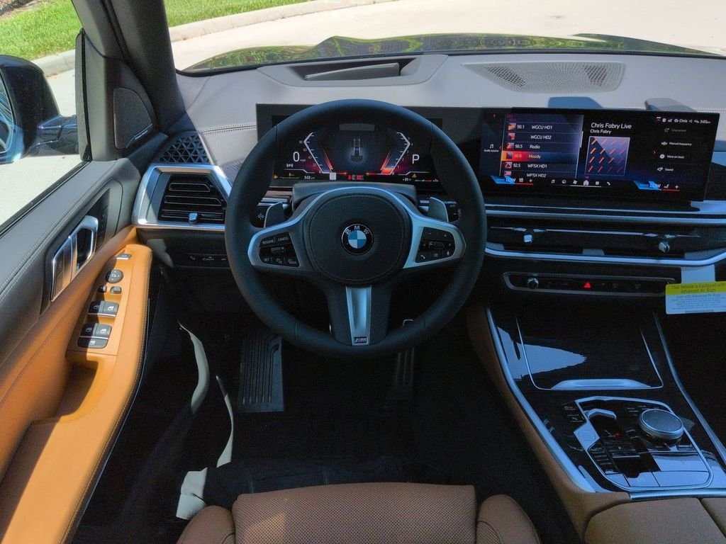 New 2026 Black Sapphire Metallic BMW xDrive40i image 16