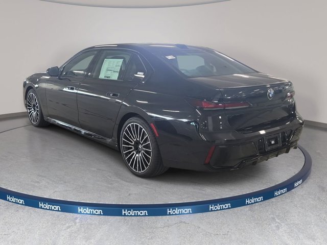 New 2026 Black Sapphire Metallic BMW 7 Series image 6