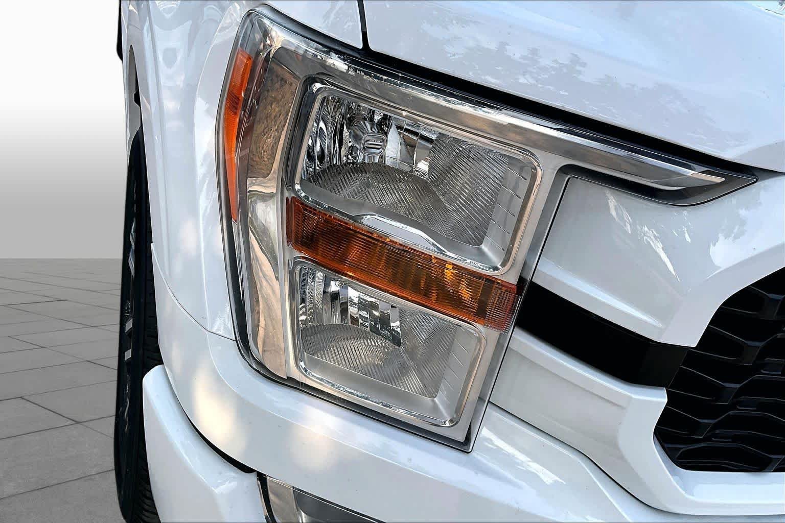 Certified Used 2022 Oxford White Ford XL image 27