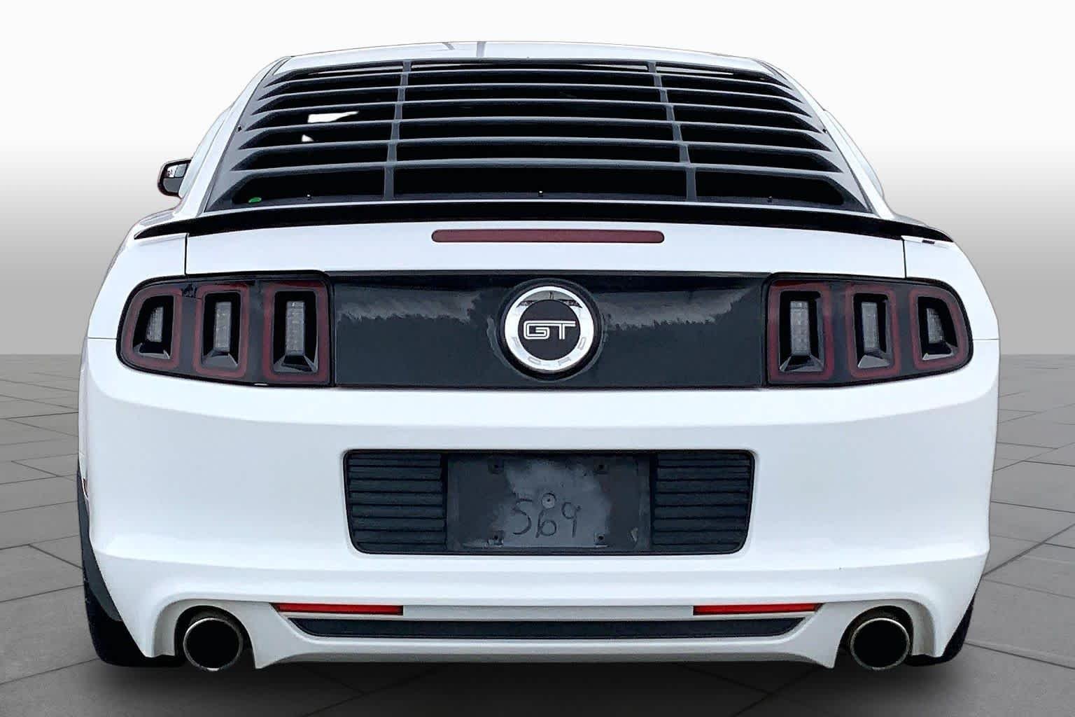 Used 2014 Oxford White Ford GT image 4