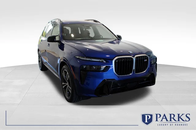 2025 BMW X7 M60i