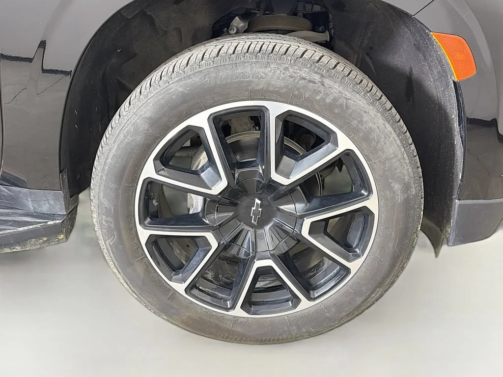 Used 2024 Black Chevrolet RST image 30