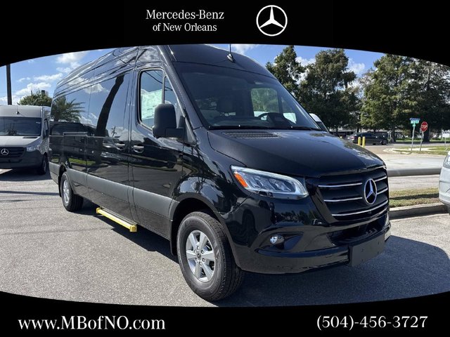 2026 Mercedes-Benz Sprinter Passenger Van Passenger 170 WB