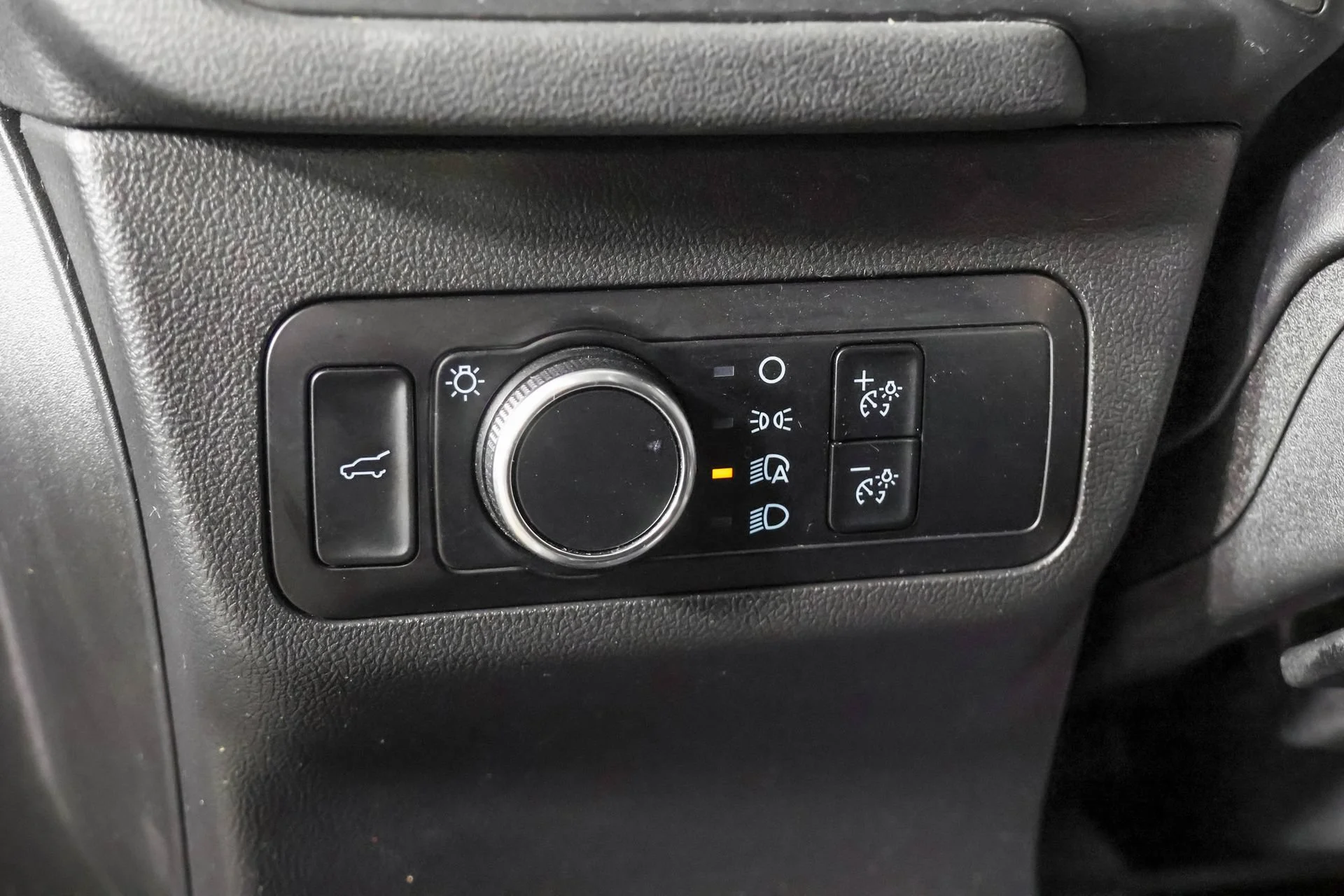 Used 2024 Gray Ford Active image 25