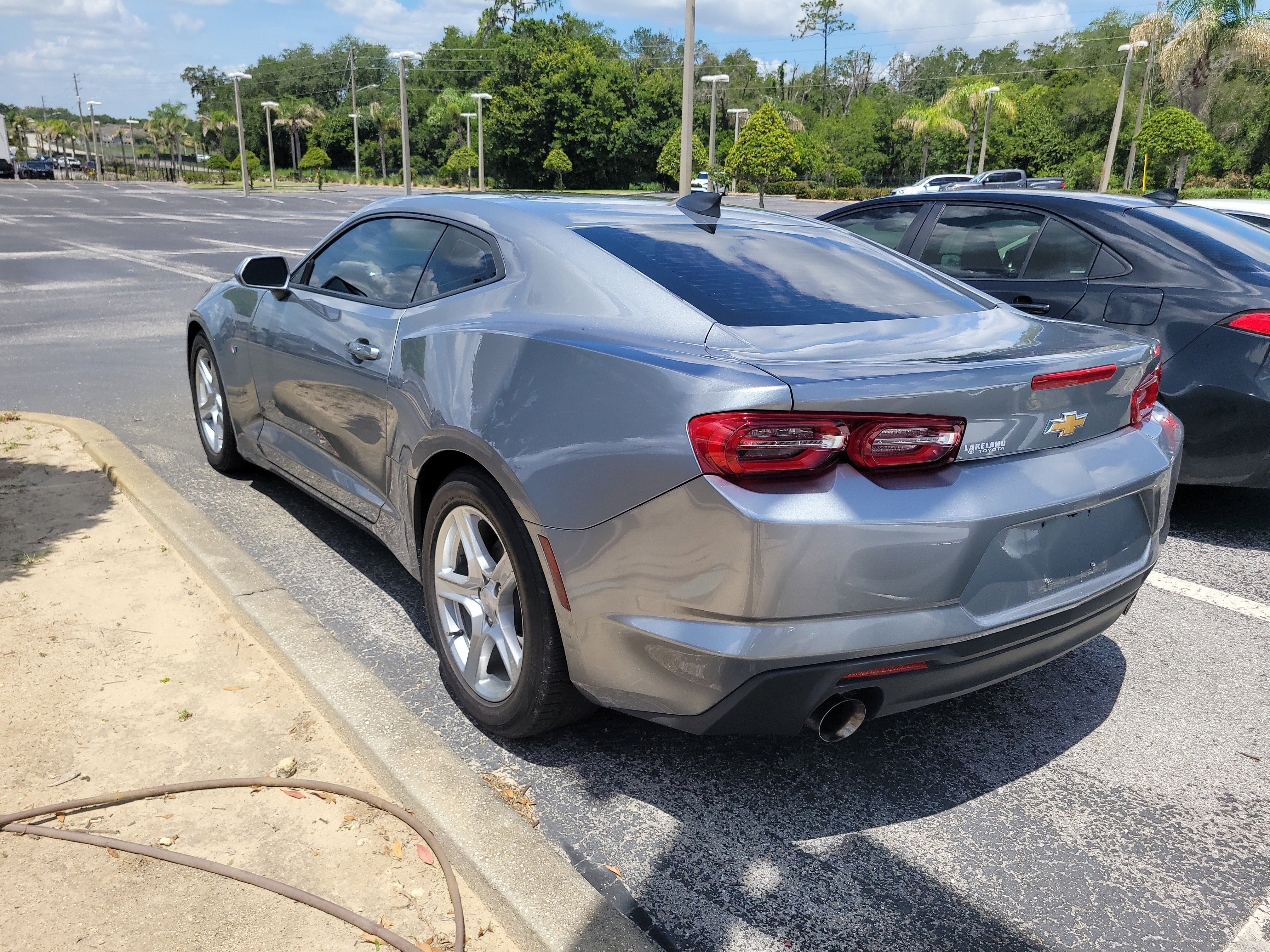 Used 2023 Sharkskin Metallic Chevrolet 1LT image 10