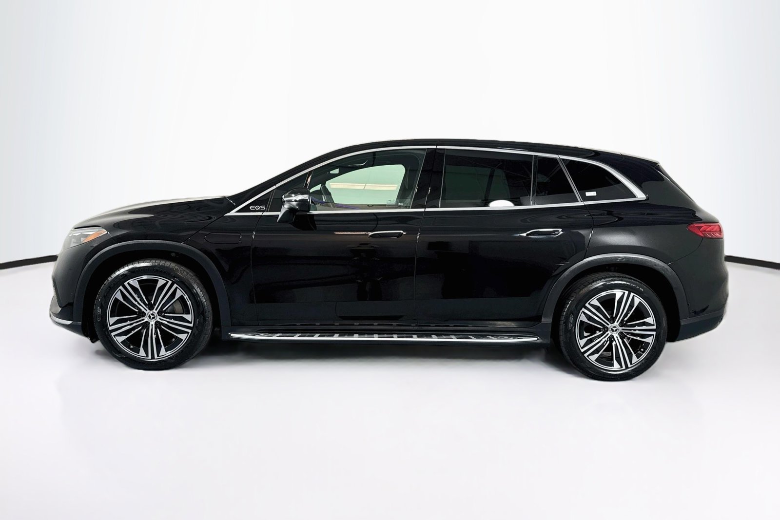 Certified Used 2024 Obsidian Black Metallic Mercedes-Benz EQS 450 image 8