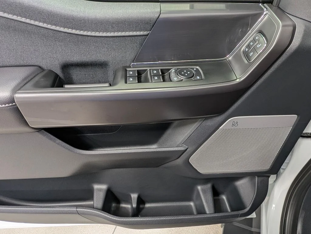New 2026 Oxford White Ford Lariat® image 14