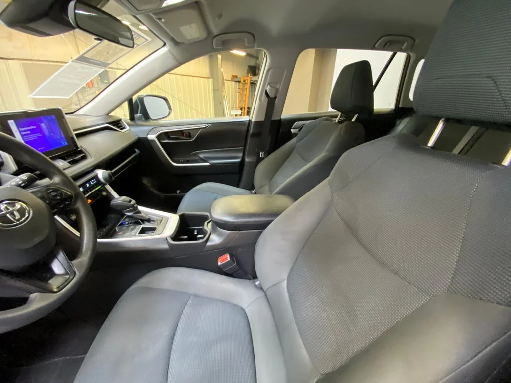 Used 2025 Silver Toyota LE image 21
