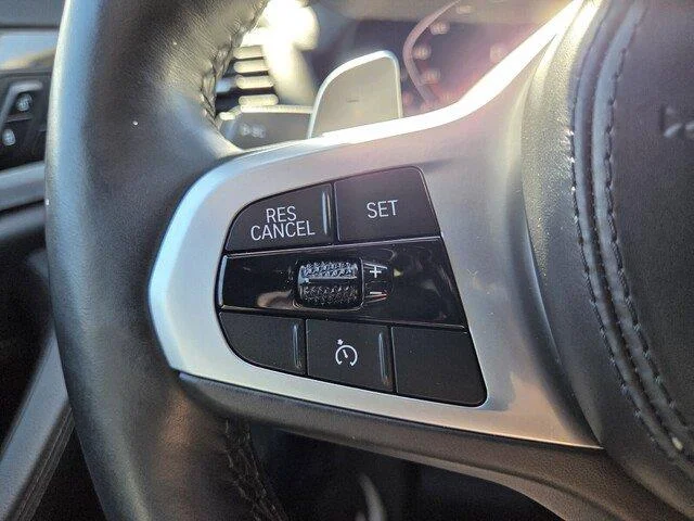 Used 2020 Black Sapphire Metallic BMW M40i image 13