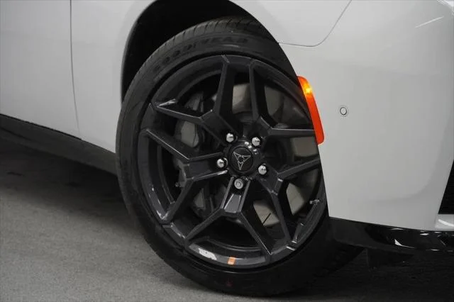 New 2026 White Knuckle Exterior Paint Dodge Scat Pack image 4