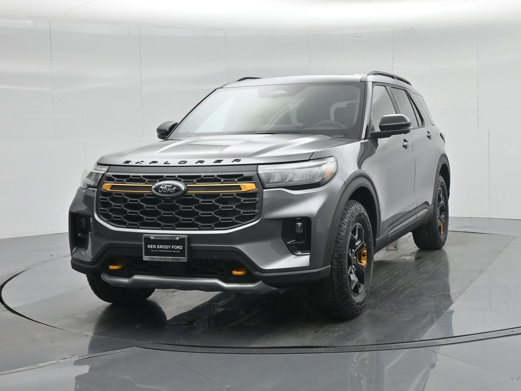 New 2026 Carbonized Gray Metallic Ford Tremor image 62