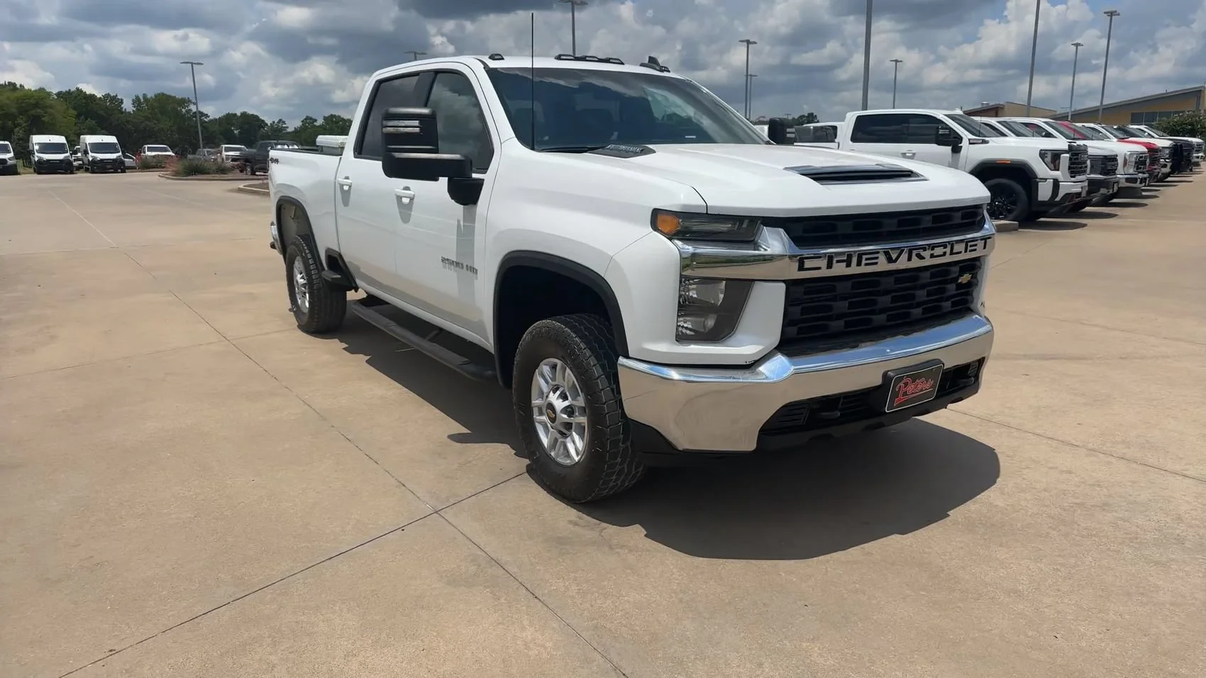 Used 2021 Summit White Chevrolet LT image 3