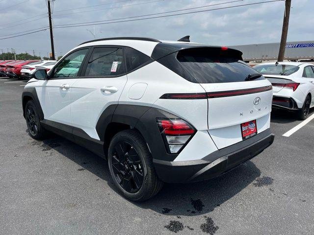 New 2026 White Hyundai SEL Sport FWD image 5