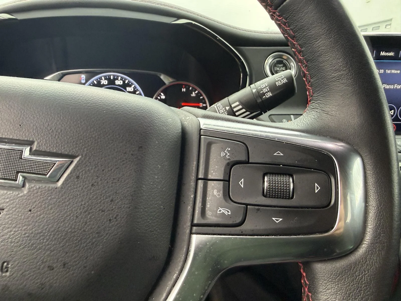 Used 2021 BLACK Chevrolet RS image 12