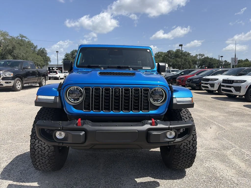 New 2026 Hydro Blue Pearl-Coat Exterior Paint Jeep Rubicon X image 9
