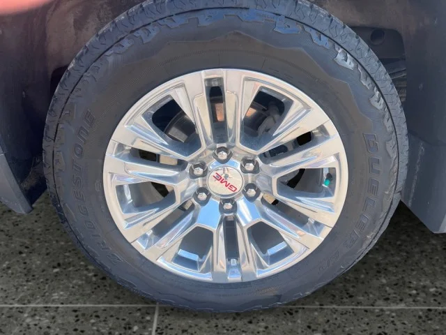 Used 2023 Sterling Metallic GMC Denali image 14