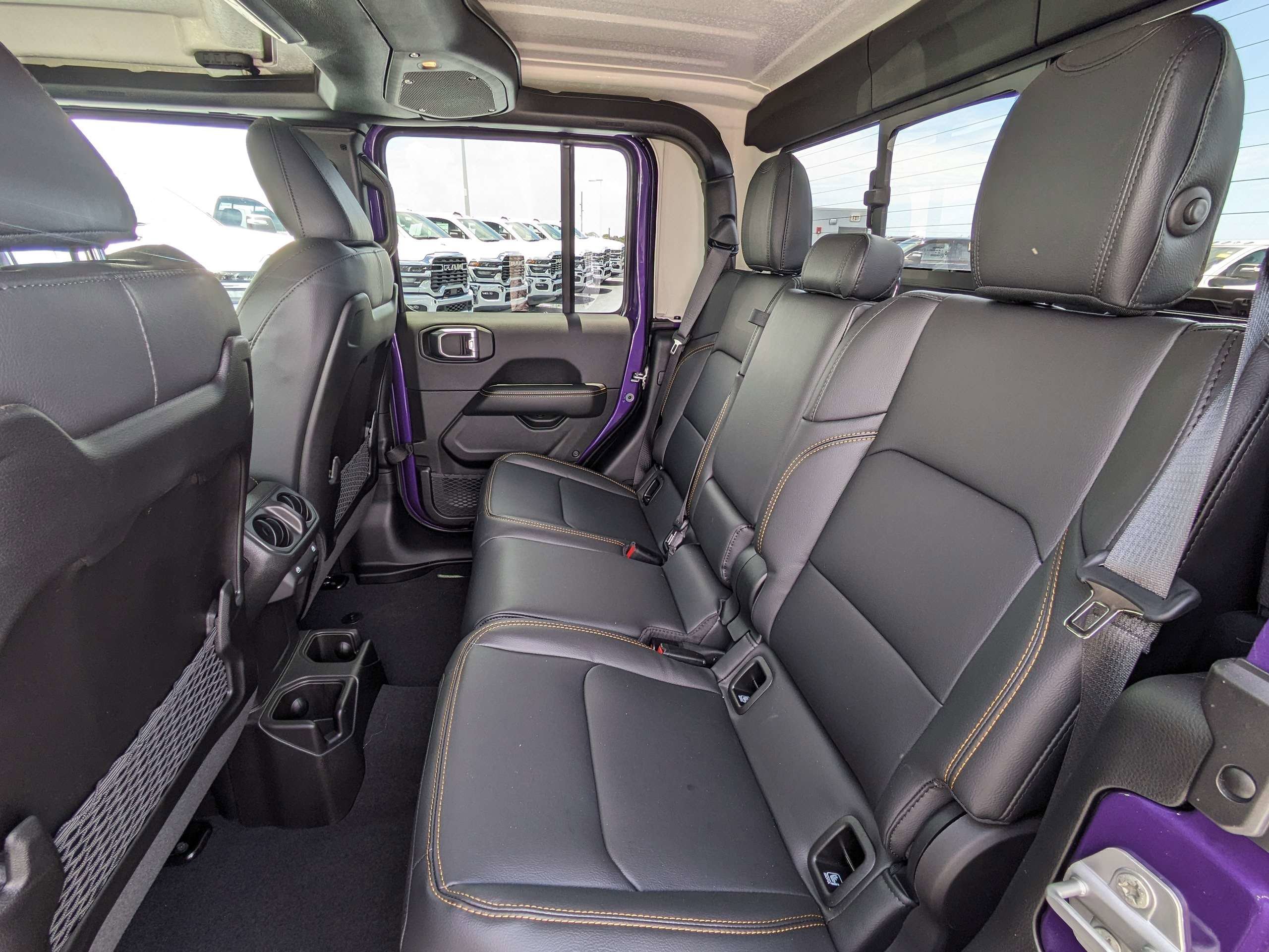New 2026 Reign Exterior Paint Jeep Sahara image 13