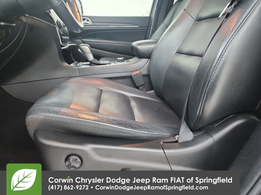 Certified Used 2019 Gray Jeep Limited image 19