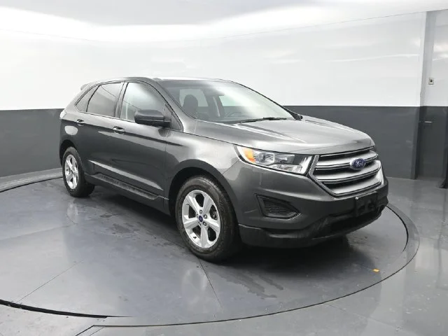 Used 2017 Gray Ford SE image 10