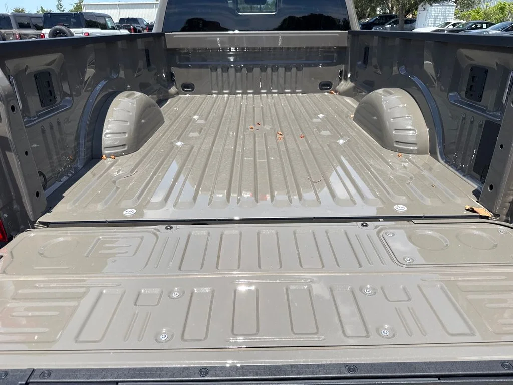 New 2026 Gray Ford King Ranch image 22