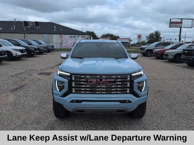 Used 2025 Glacier Metallic GMC Denali image 17