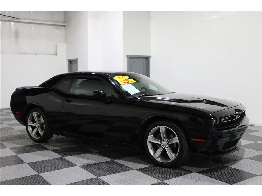 2017 Dodge Challenger SXT