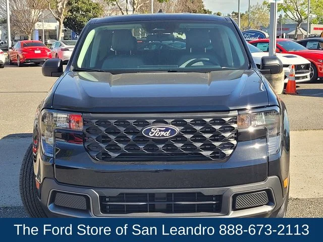 New 2025 Shadow Black Ford XLT image 4