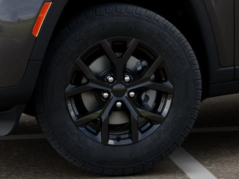 New 2026 Baltic Gray Metallic Clear-Coat Exterior Paint Jeep Altitude image 8