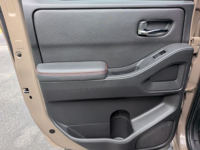 Used 2023  Nissan PRO-X image 28