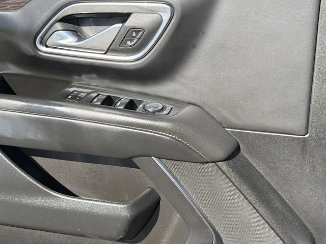 Used 2024 White Chevrolet LT image 29