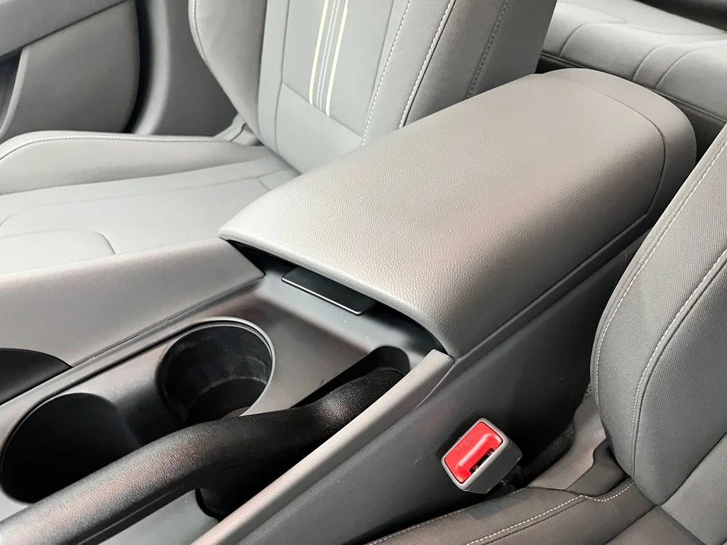 Used 2023 Silver Hyundai SEL image 28