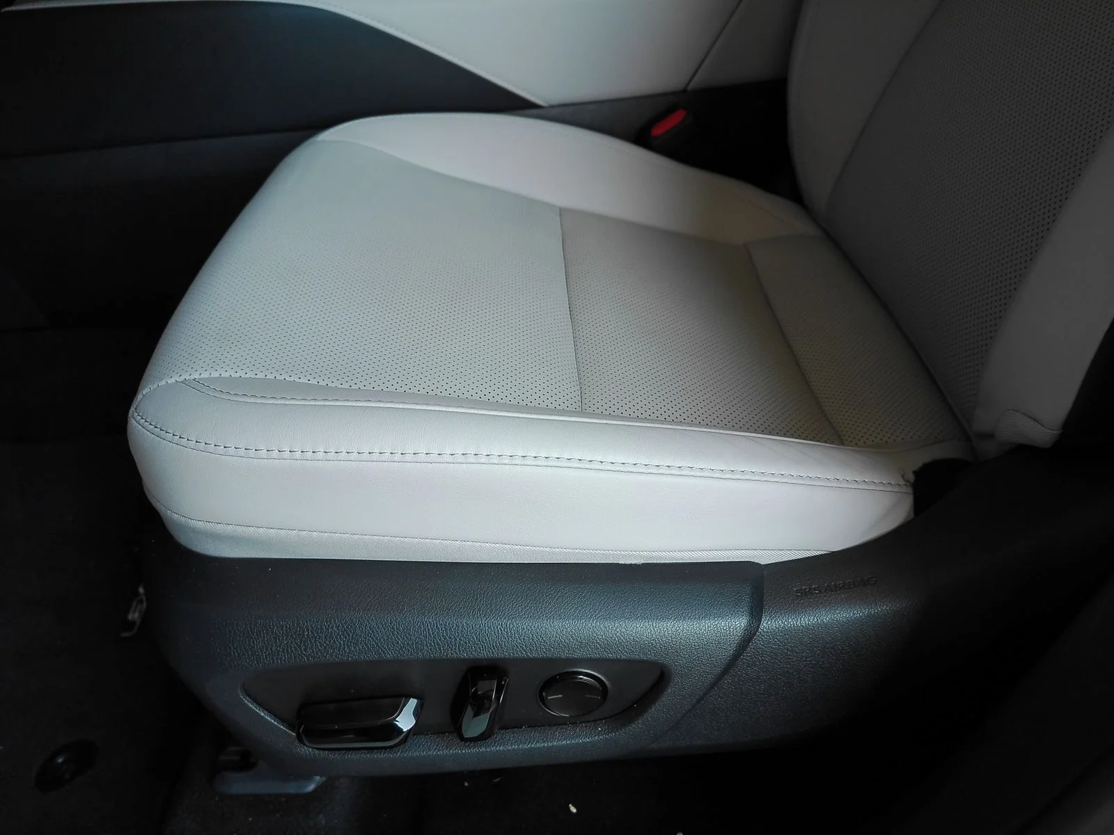 Used 2026 White Lexus 350 Premium image 24