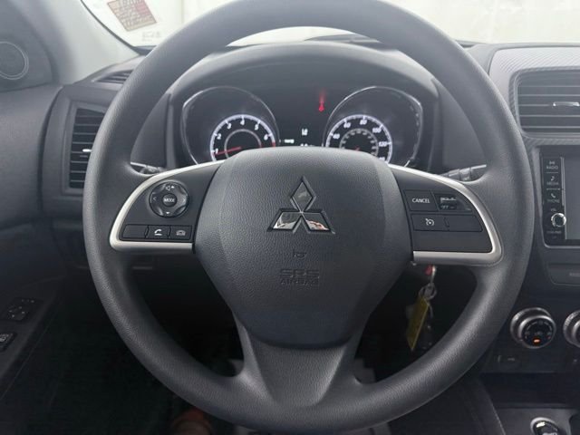 2025 Mitsubishi Outlander Sport ES - Photo 24