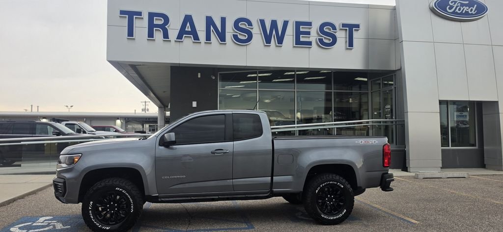 Used 2022 Satin Steel Metallic Chevrolet LT image 3